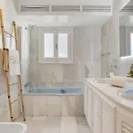 2 Bdr Next To The In Puerto Banus