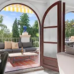 2 Bdr Next To The In Puerto Banus Apartament Marbella