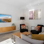 2 Bdr Next To The In Puerto Banus Apartament Marbella