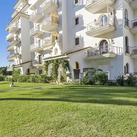 2 Bdr Next To The In Puerto Banus Apartman Marbella