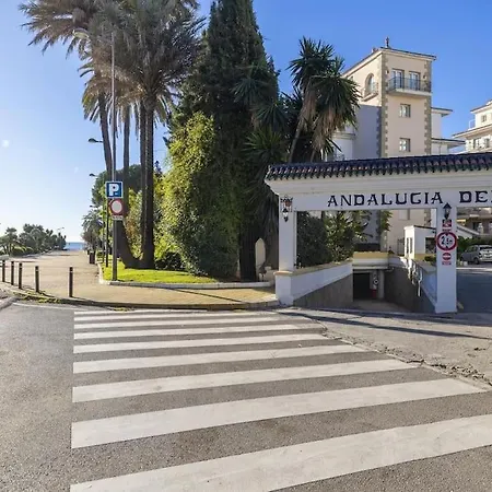 2 Bdr Next To The In Puerto Banus Apartament Marbella