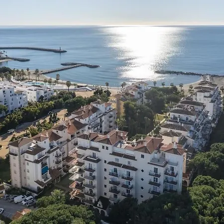 Apartment 2 Bdr Next To The In Puerto Banus