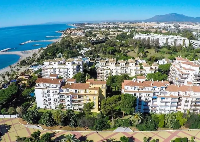 2 Bdr Next To The In Puerto Banus 아파트 마르베야