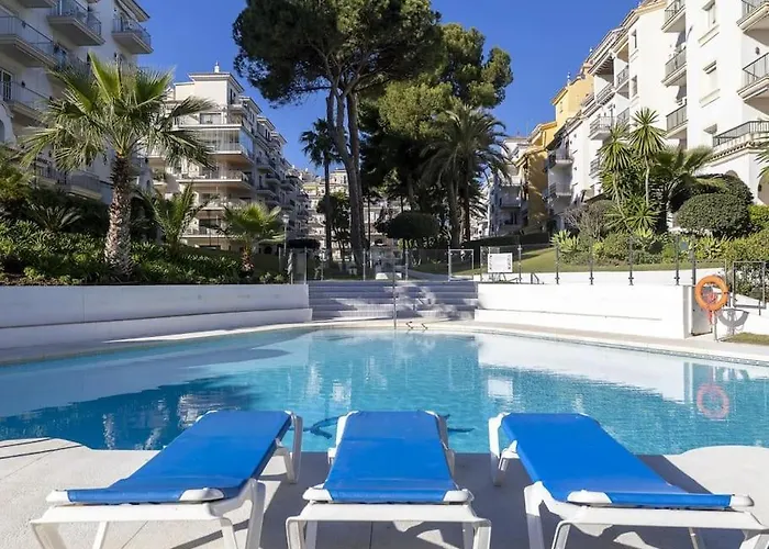 2 Bdr Next To The In Puerto Banus 아파트 마르베야
