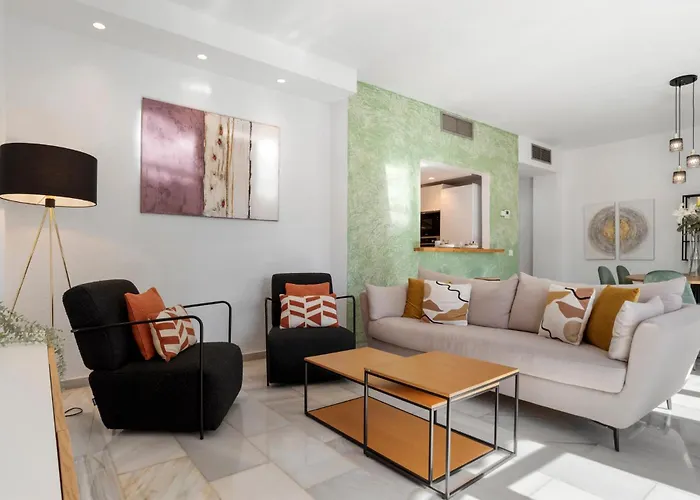 아파트 2 Bdr Next To The In Puerto Banus *